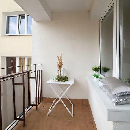 Wlr Apartments - Hoza II Warsaw Exterior photo