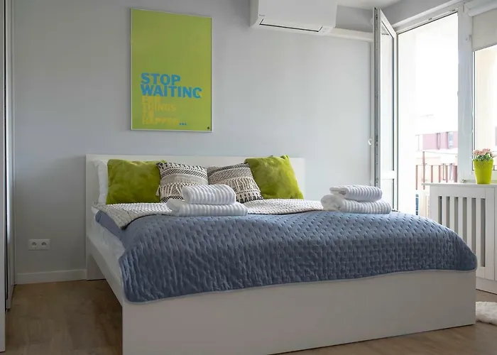 Wlr Apartments - Hoza II