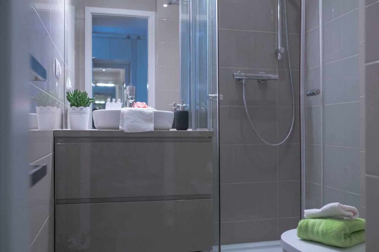 Wlr - Hoza Ii Apartment Warsaw