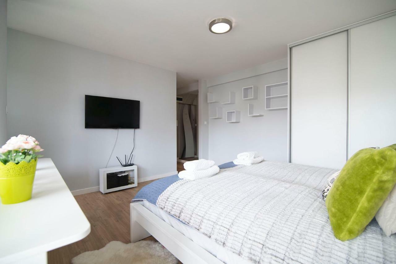 Wlr - Hoza Ii Apartment Warsaw